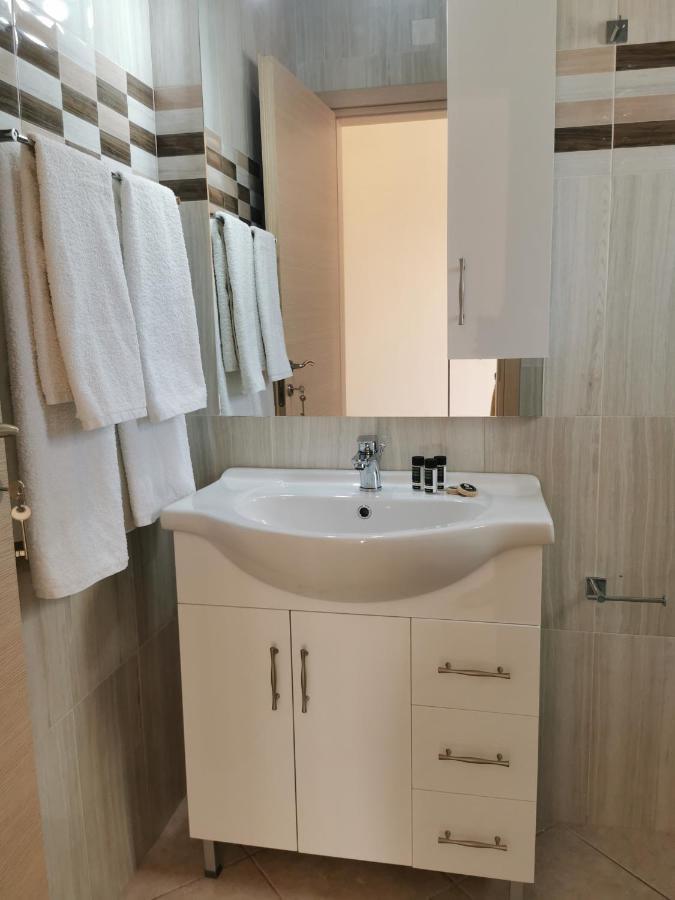 Marine Apartments Venetiko Παραλία Αγίας Φωτεινής Εξωτερικό φωτογραφία